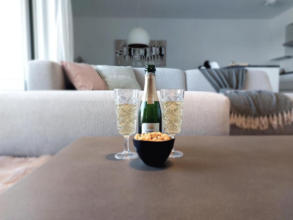 Duplex Villa Capricia Appartement Met Zwembad Nieuwpoort Jachthaven Екстериор снимка