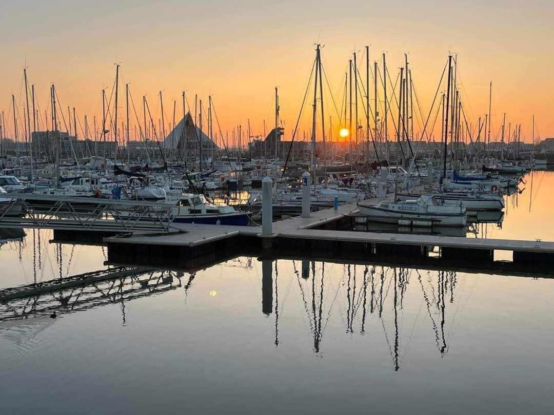 Duplex Villa Capricia Appartement Met Zwembad Nieuwpoort Jachthaven Екстериор снимка